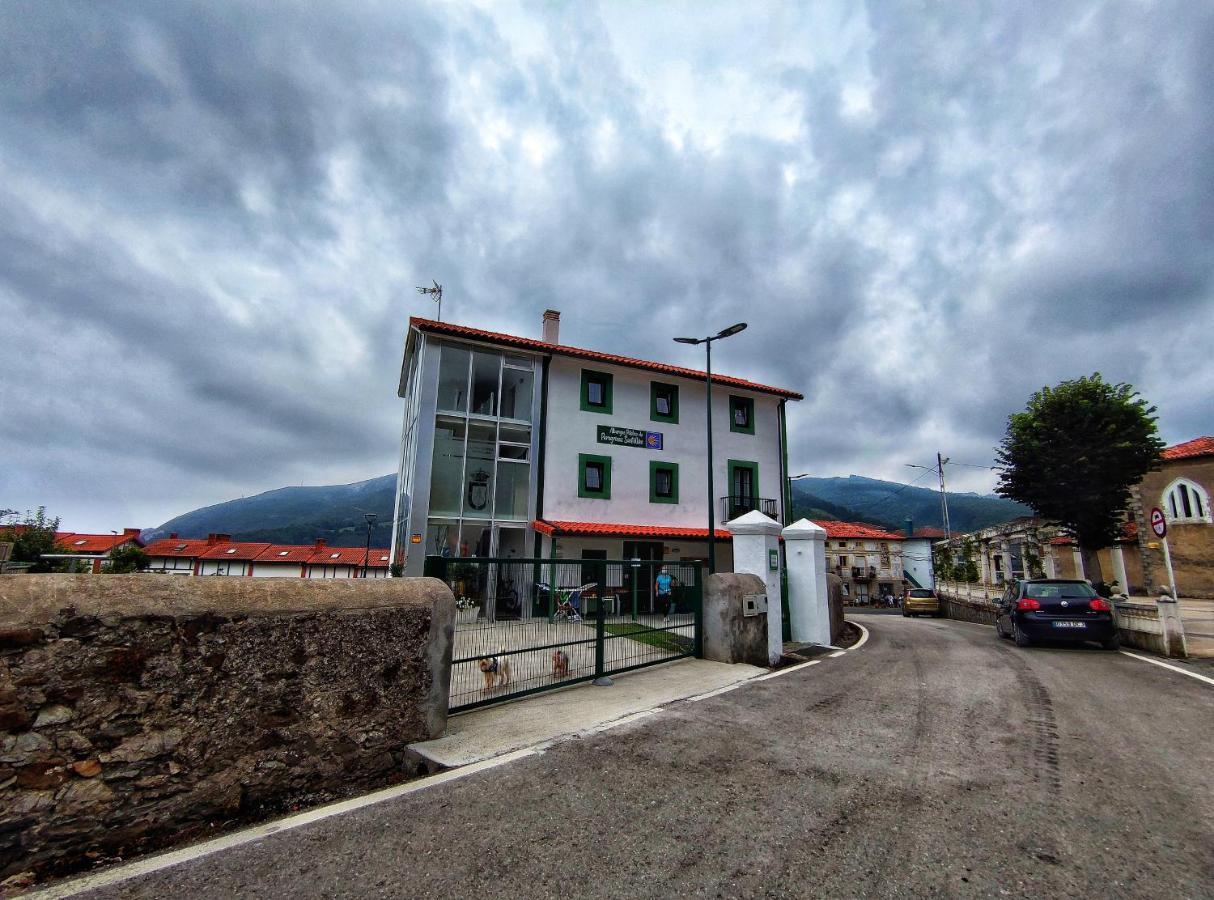 Albergue de Santullán Castro Urdiales Esterno foto